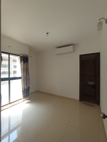 Master Bedroom in 1 BHK Apartment at Lodha Palava Downtown Dombivli East, Dombivli East – for Rent