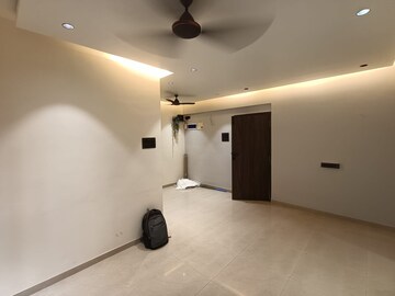 Room in 3 BHK Apartment at Nerul Plaza, Nerul – for Rent