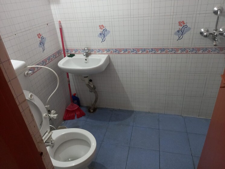 Bathroom, hinoo 3 Bedroom 1400 Sq.Ft. Independent House In Hinoo Ranchi 8695180