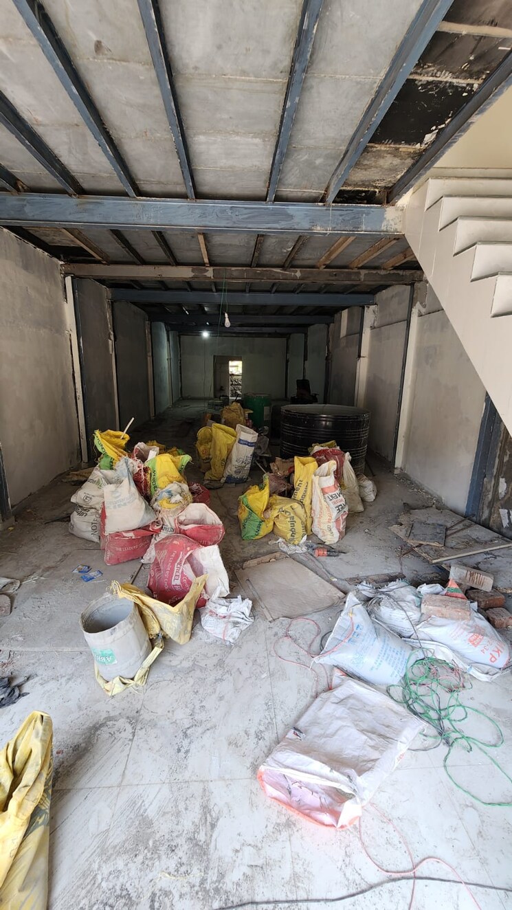 Master Plan, ghatkopar west Commercial Shop 2200 Sq.Ft. In Ghatkopar West Mumbai 8695183