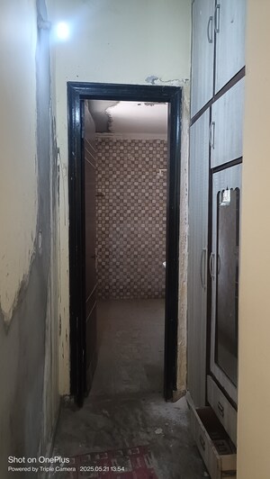 Building Lobby in 3 BHK Builder Floor at Ashoka Enclave – for Sale