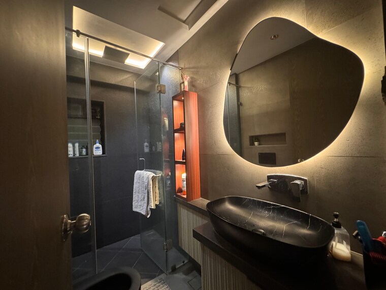 Bathroom, crystal-avenue-andheri-west 2 Bedroom 970 Sq.Ft. Apartment In Andheri West Mumbai 8695218