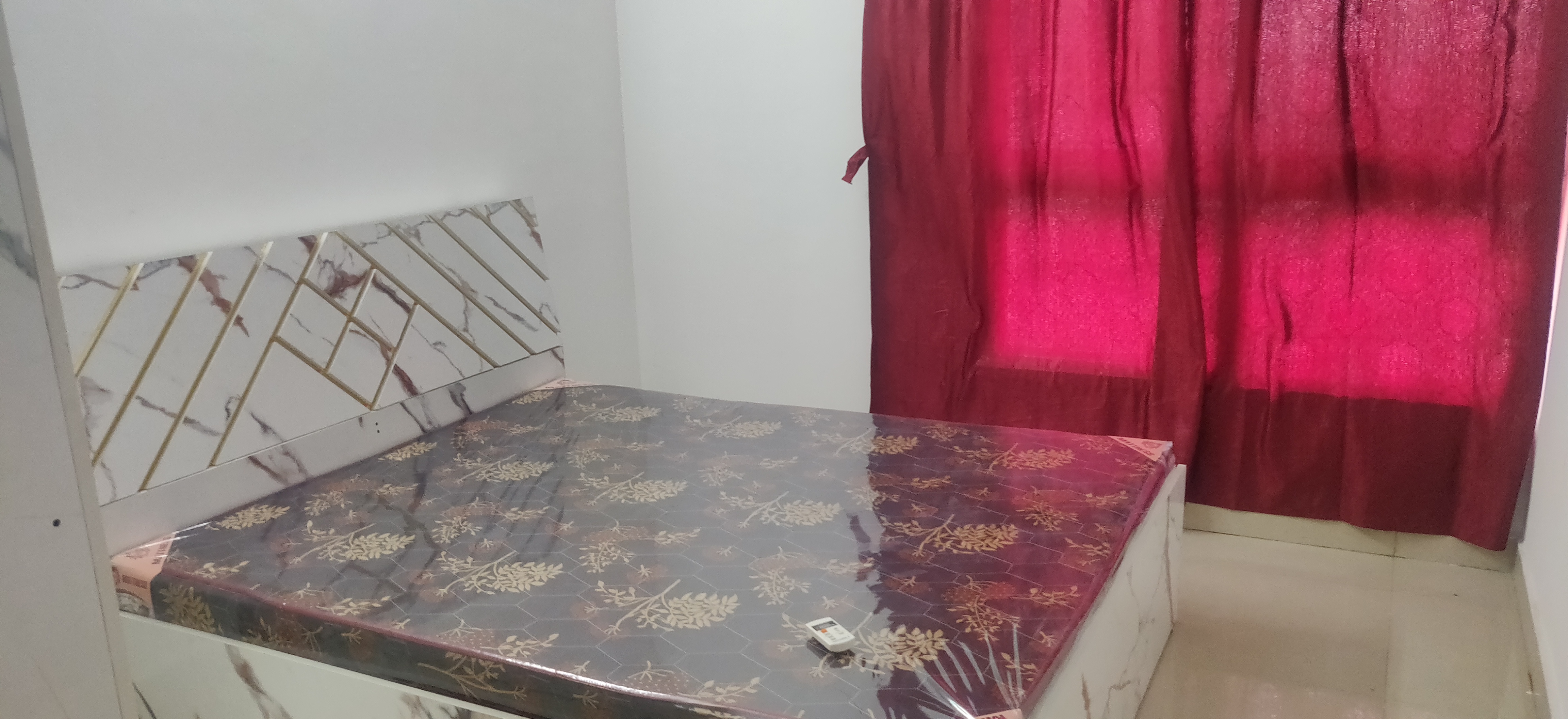 2 BHK 870 Sq.Ft. Apartment in DB Orchid Ozone