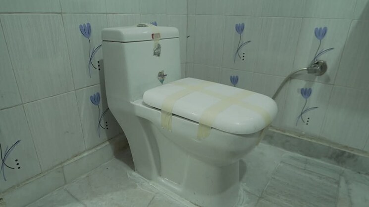 Bathroom, himgiri-enclave 2 Bedroom 450 Sq.Ft. Builder Floor In Burari Delhi 8695246