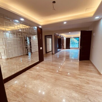 4 BHK Builder Floor For Rent in Sector 21a