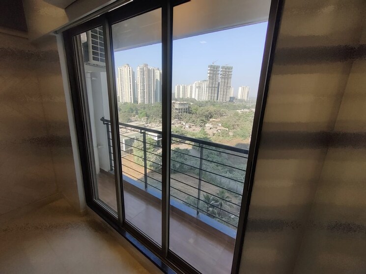 Room, runwal-eirene 2.5 Bedroom 875 Sq.Ft. Apartment In Balkum Pada Thane 8695350