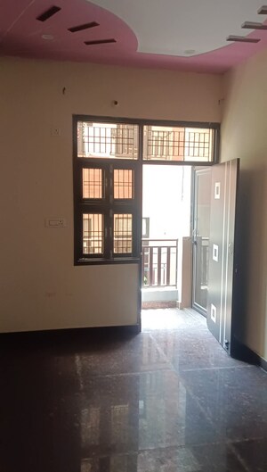 2 BHK Builder Floor For Sale in RWA Tomar Colony, Mukundpur