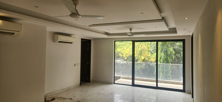 Room, old-dlf-colony 3 Bedroom 2100 Sq.Ft. Builder Floor In Sector 14 Gurgaon 8695338