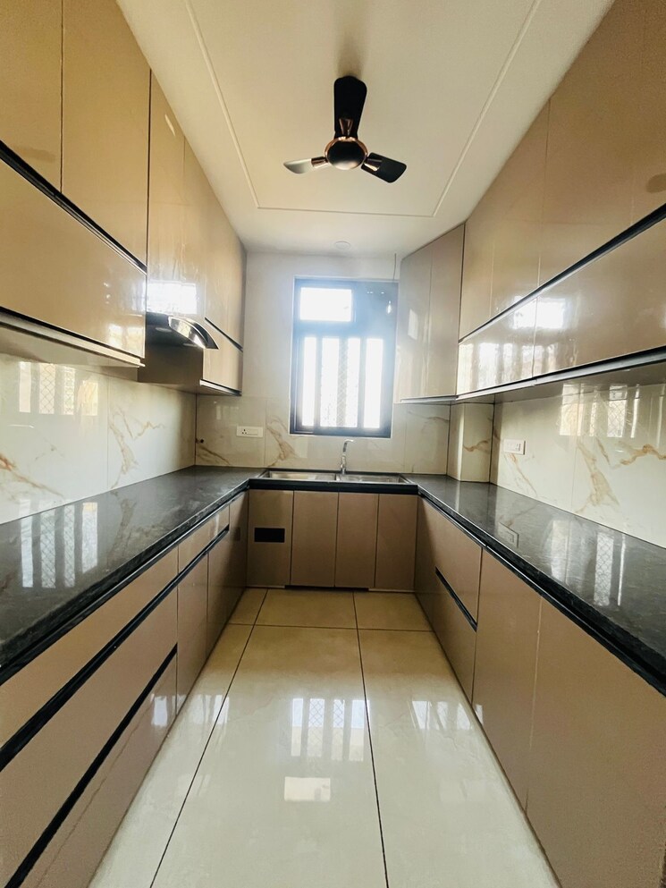 Kitchen, sushant-lok-3 3 Bedroom 215 Sq.Yd. Builder Floor In Sector 57 Gurgaon 8695361