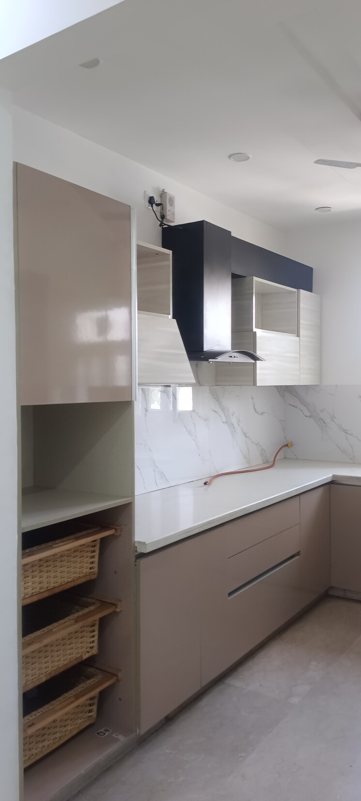 Kitchen, janakpuri 3 Bedroom 1400 Sq.Ft. Builder Floor In Janakpuri Delhi 8695386