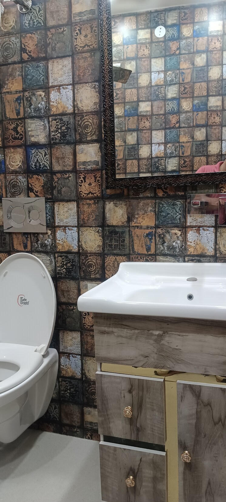 Bathroom, janakpuri 3 Bedroom 1400 Sq.Ft. Builder Floor In Janakpuri Delhi 8695386