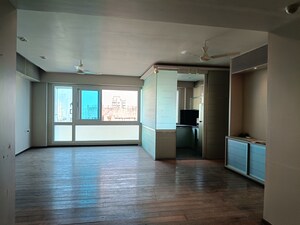2 BHK Apartment For Sale in Shapoorji Pallonji The Imperial, Tardeo