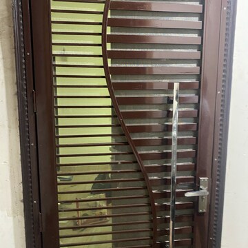 Staircase in 2 BHK Apartment at Migsun Vilaasa Walk, Eta Ii Greater Noida – for Rent