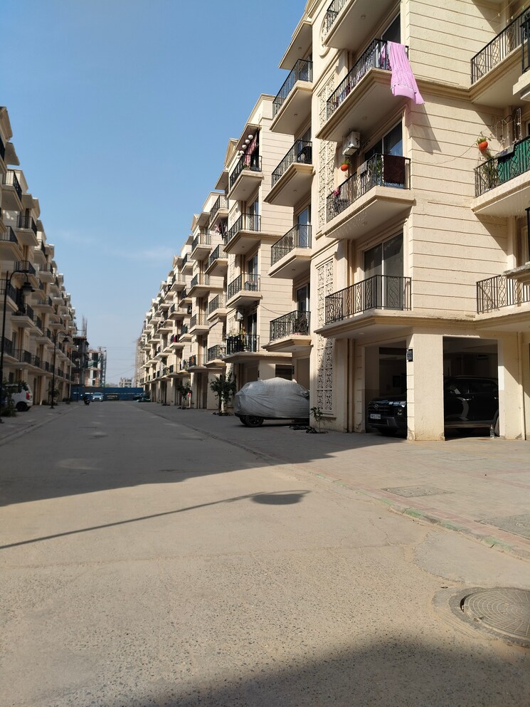 Exterior View, signature-global-park 2 Bedroom 822 Sq.Ft. Builder Floor In Sohna Sector 36 Gurgaon 8695430
