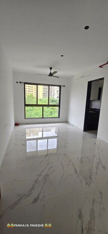 1 BHK Apartment For Sale in Anant Tara, Kandivali West