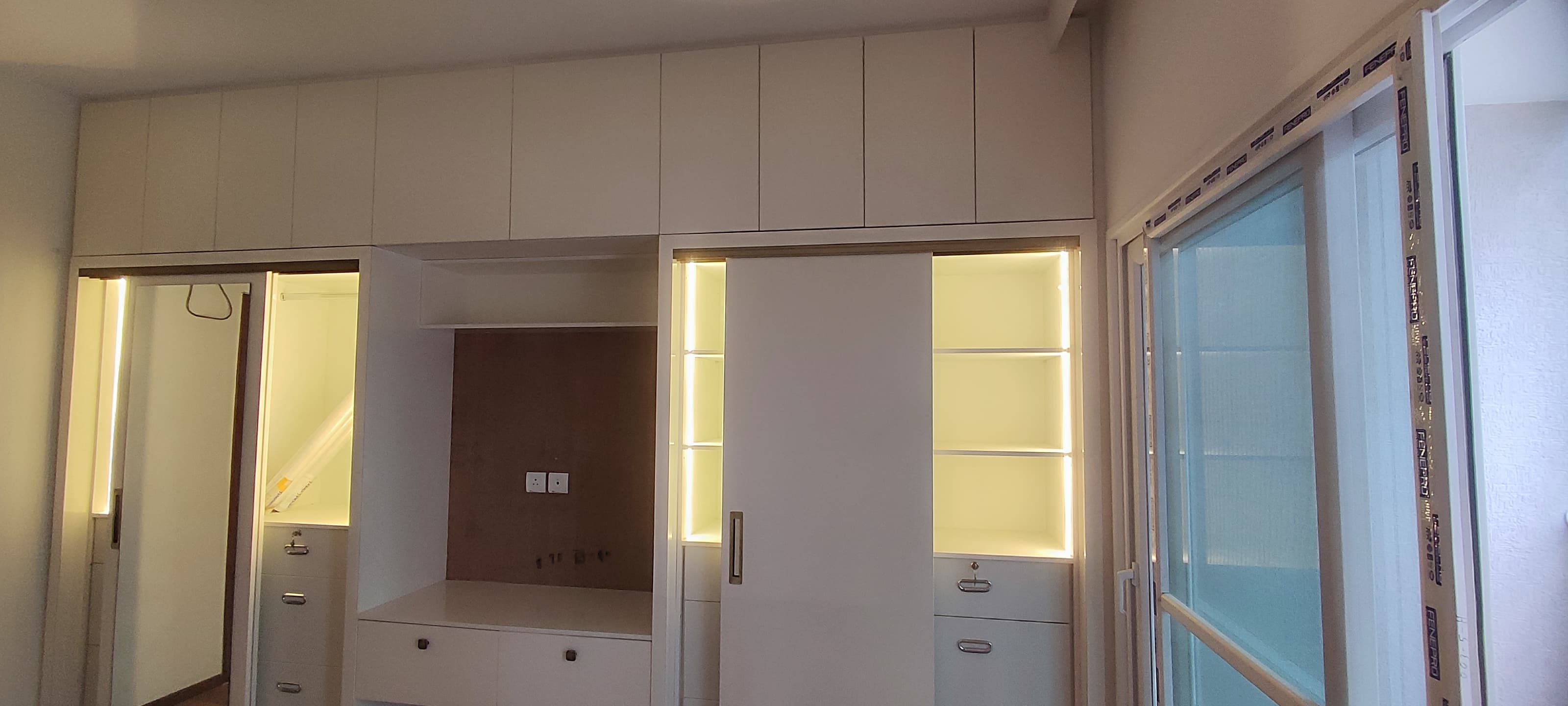 3 BHK Apartment For Rent in LnT Raintree Boulevard