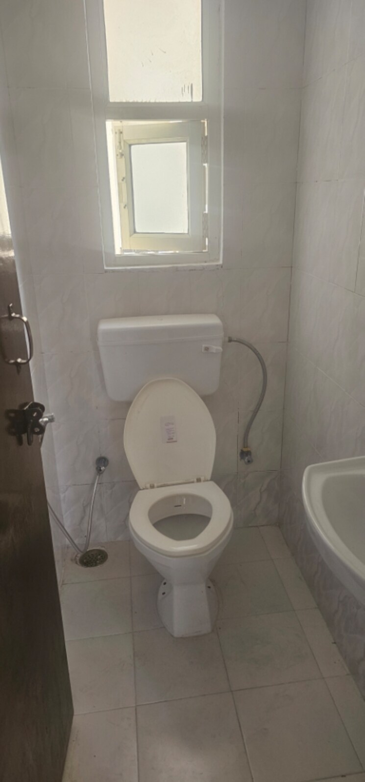 Bathroom, mgi-gharaunda 2 Bedroom 800 Sq.Ft. Apartment In Raj Nagar Extension Ghaziabad 8695531