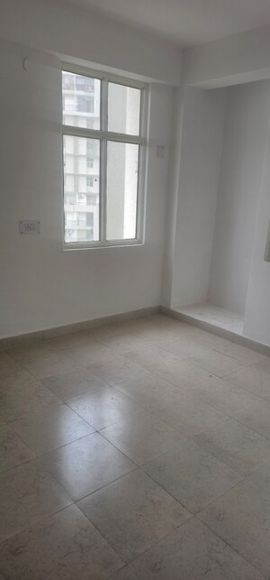 Room in 2 BHK Apartment at MGI Gharaunda, Raj Nagar Extension – for Sale