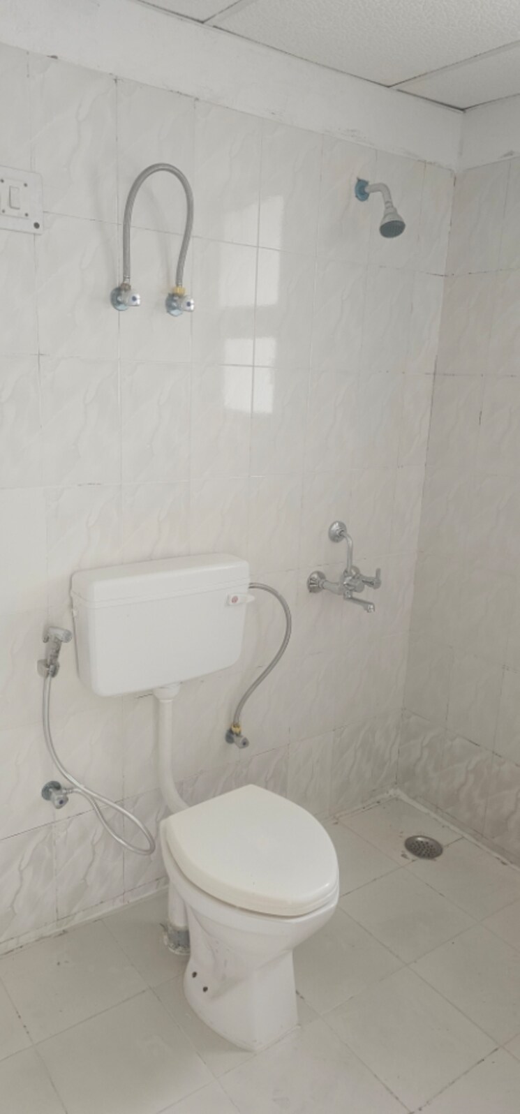 Bathroom, mgi-gharaunda 2 Bedroom 800 Sq.Ft. Apartment In Raj Nagar Extension Ghaziabad 8695531