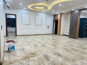 4 BHK Builder Floor For Sale in Sector 76