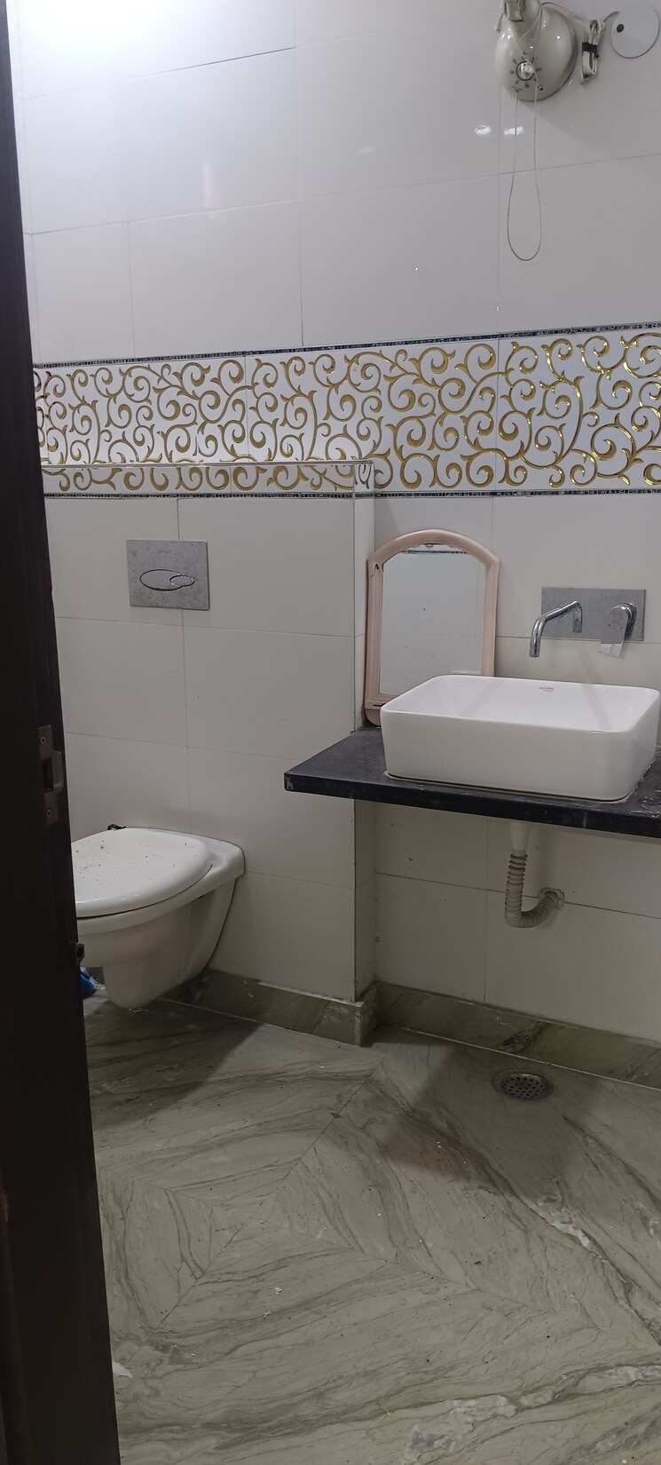 Bathroom, meenakshi garden 2 Bedroom 900 Sq.Ft. Builder Floor In Meenakshi Garden Delhi 8695554