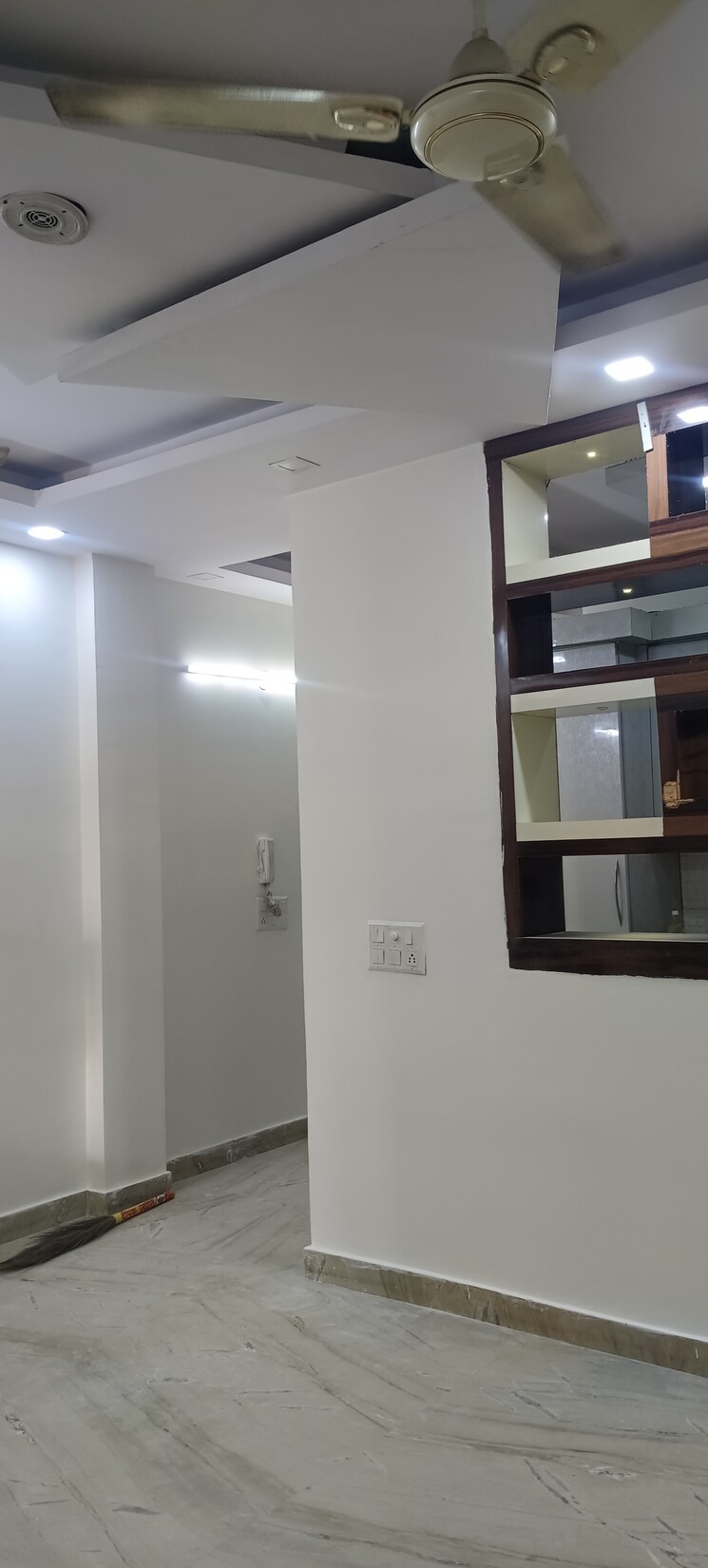 Room, meenakshi garden 2 Bedroom 900 Sq.Ft. Builder Floor In Meenakshi Garden Delhi 8695554