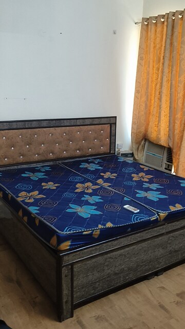 Bedroom in 3.5 BHK Apartment at Jaypee Greens Kosmos, Sector 134 – for Rent