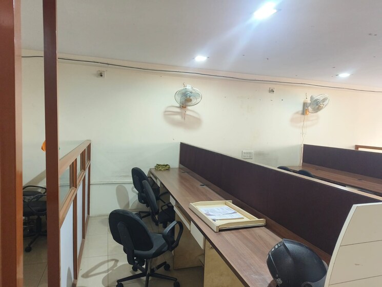 undefined, thaltej Commercial Office Space 885 Sq.Ft. In Thaltej Ahmedabad 8695587