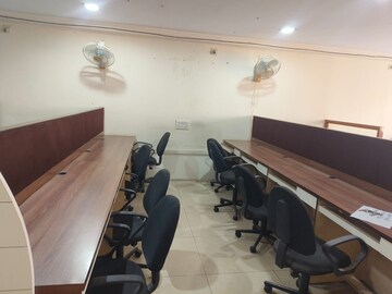  Office Space For Rent in Thaltej