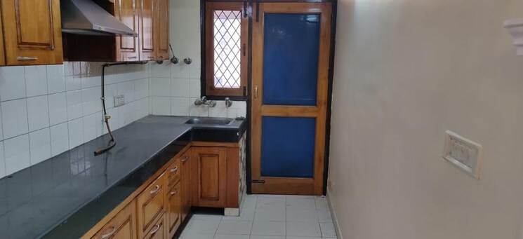 Kitchen, parsvnath-majestic-floors 2 Bedroom 1150 Sq.Ft. Apartment In Vaibhav Khand Ghaziabad 8695627