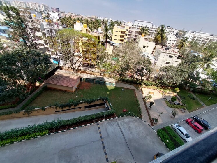 Garden, prestige-misty-waters 2.5 Bedroom 1299 Sq.Ft. Apartment In Hebbal Bangalore 8695636