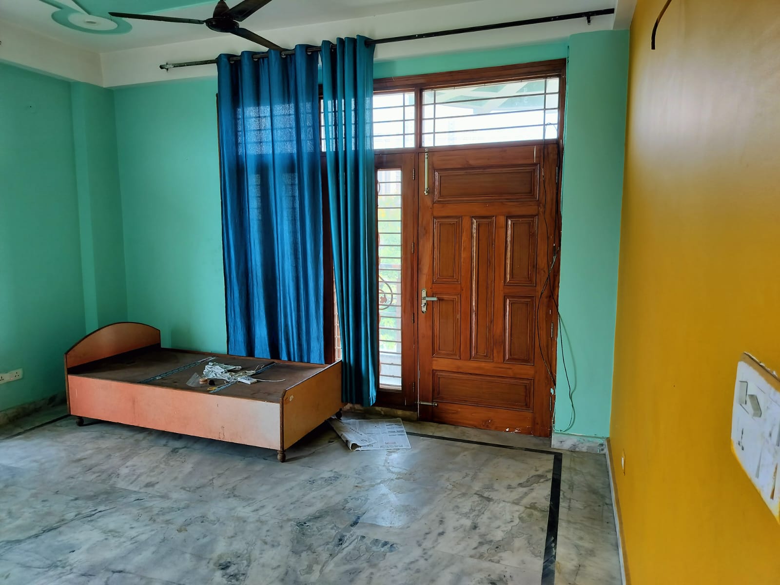 2 BHK + Servant Room 950 Sq.Ft. Builder Floor in Lucky The Palm Valley