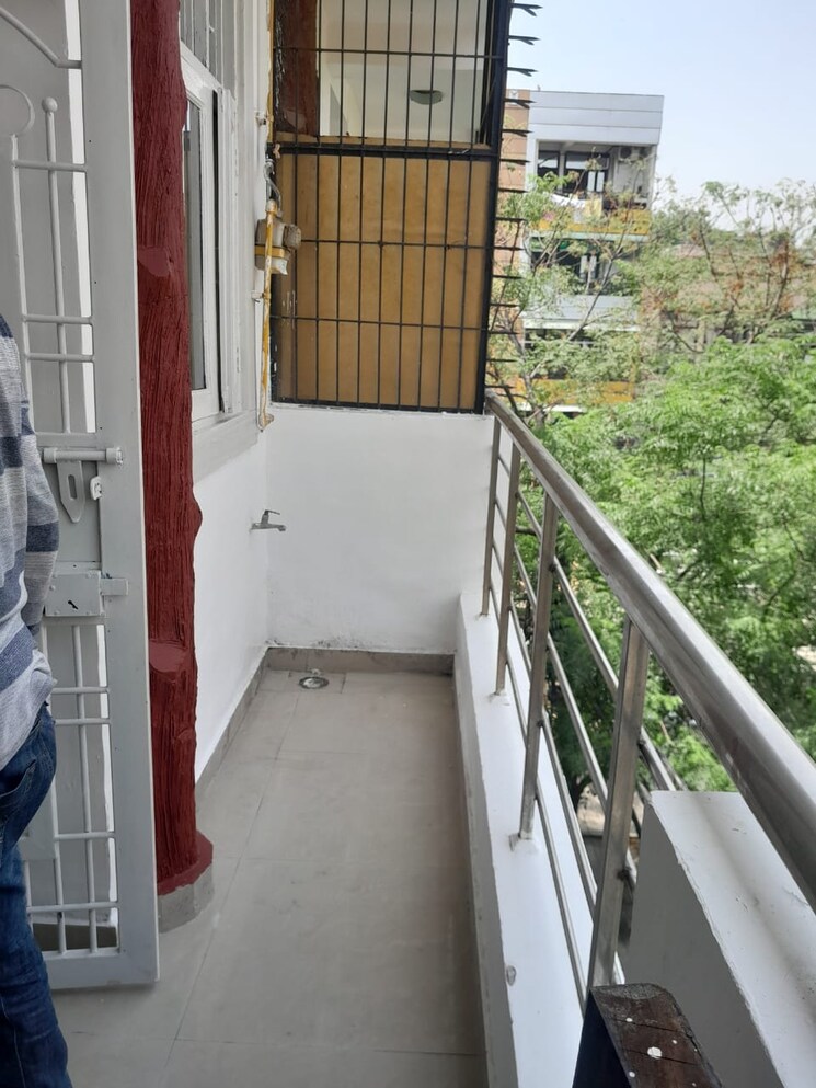 Balcony, gyan khand ii 2 Bedroom 1000 Sq.Ft. Builder Floor In Gyan Khand ii Ghaziabad 8695660