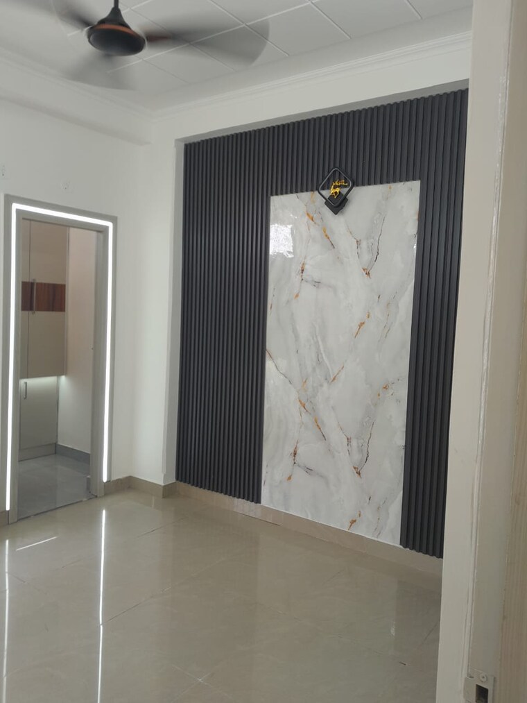 Room, gyan khand ii 2 Bedroom 1000 Sq.Ft. Builder Floor In Gyan Khand ii Ghaziabad 8695660