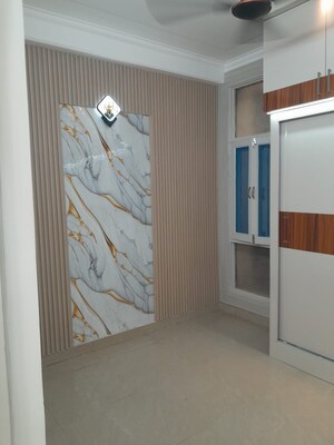 Room in 2 BHK Builder Floor at Gyan Khand ii – for Sale