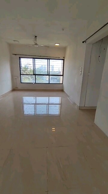 2 BHK Apartment For Rent in Great Eastern Royale, Tardeo