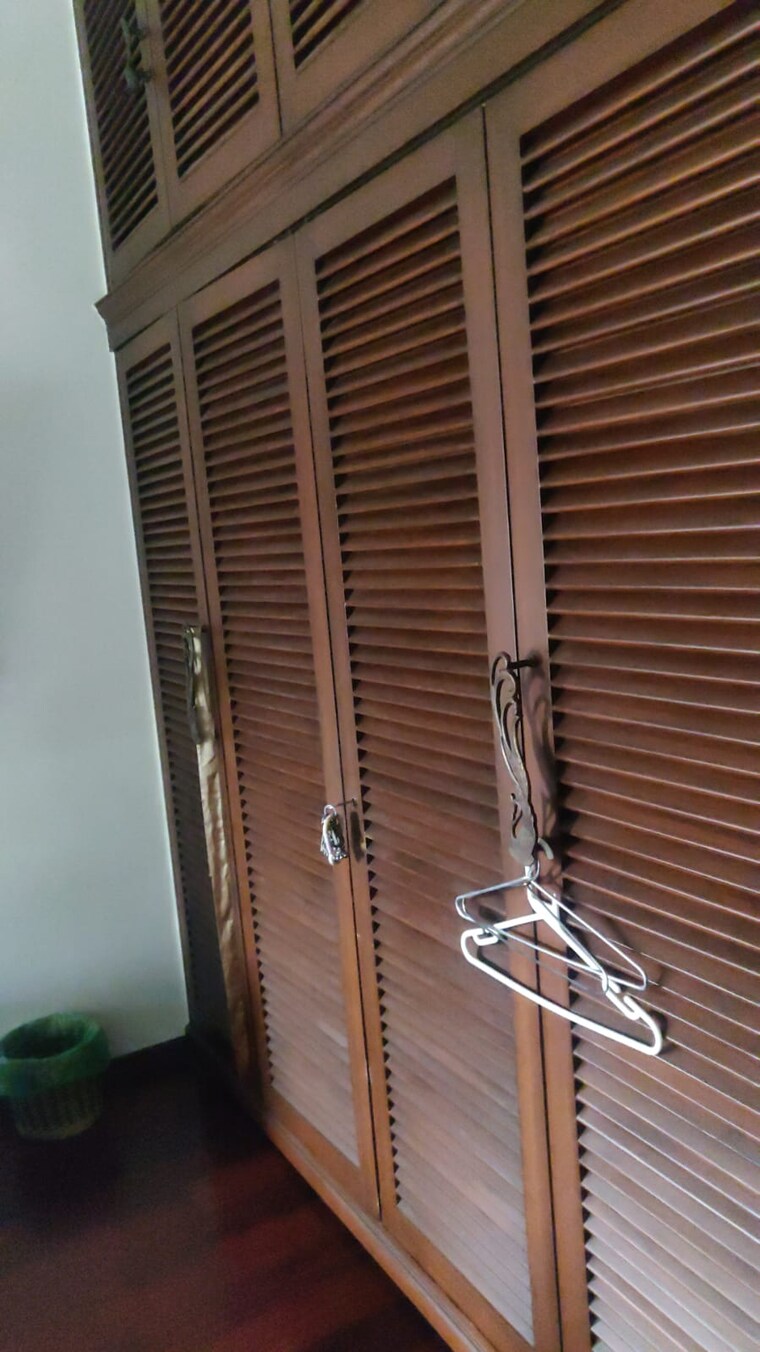 undefined, colaba 2 Bedroom 1200 Sq.Ft. Apartment In Colaba Mumbai 8695679