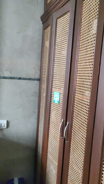 Bedroom in 2 BHK Apartment at Colaba – for Rent