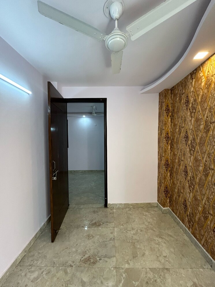 Bedroom, govindpuri 2 Bedroom 50 Sq.Yd. Builder Floor In Govindpuri Delhi 8695844