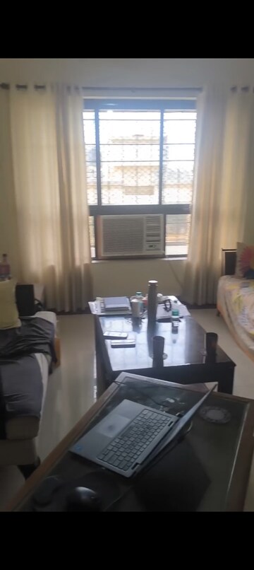 2 BHK Apartment For Rent in Runwal Centre, Deonar