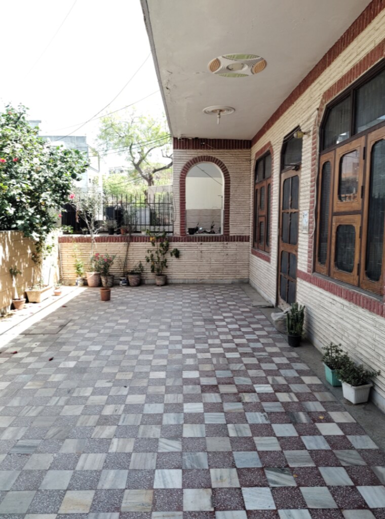  Parking, sector 46 3 Bedroom 1440 Sq.Ft. Independent House In Sector 46 Faridabad 8695775