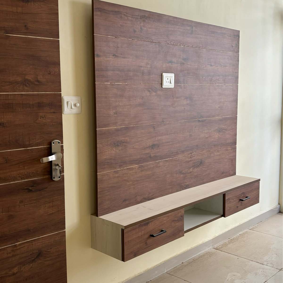 2 BHK 573 Sq.Ft. Apartment in Pyramid Elite