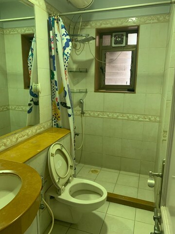 Bathroom in 2 BHK Apartment at Raheja Sherwood, Goregaon East – for Rent
