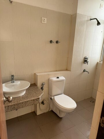 2 BHK Apartment For Rent in Indiabulls Centrum Park, Sector 103