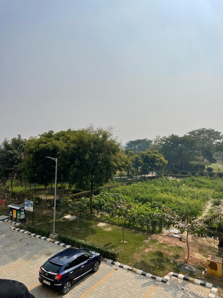 Master Bedroom, wave-executive-floors 2 Bedroom 900 Sq.Ft. Apartment In Wave City Ghaziabad 8695803