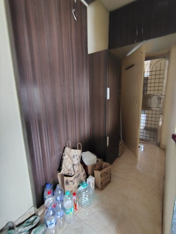 Furnished Amenities in 2 BHK Apartment at Adore Happy Homes, Sector 86 – for Rent