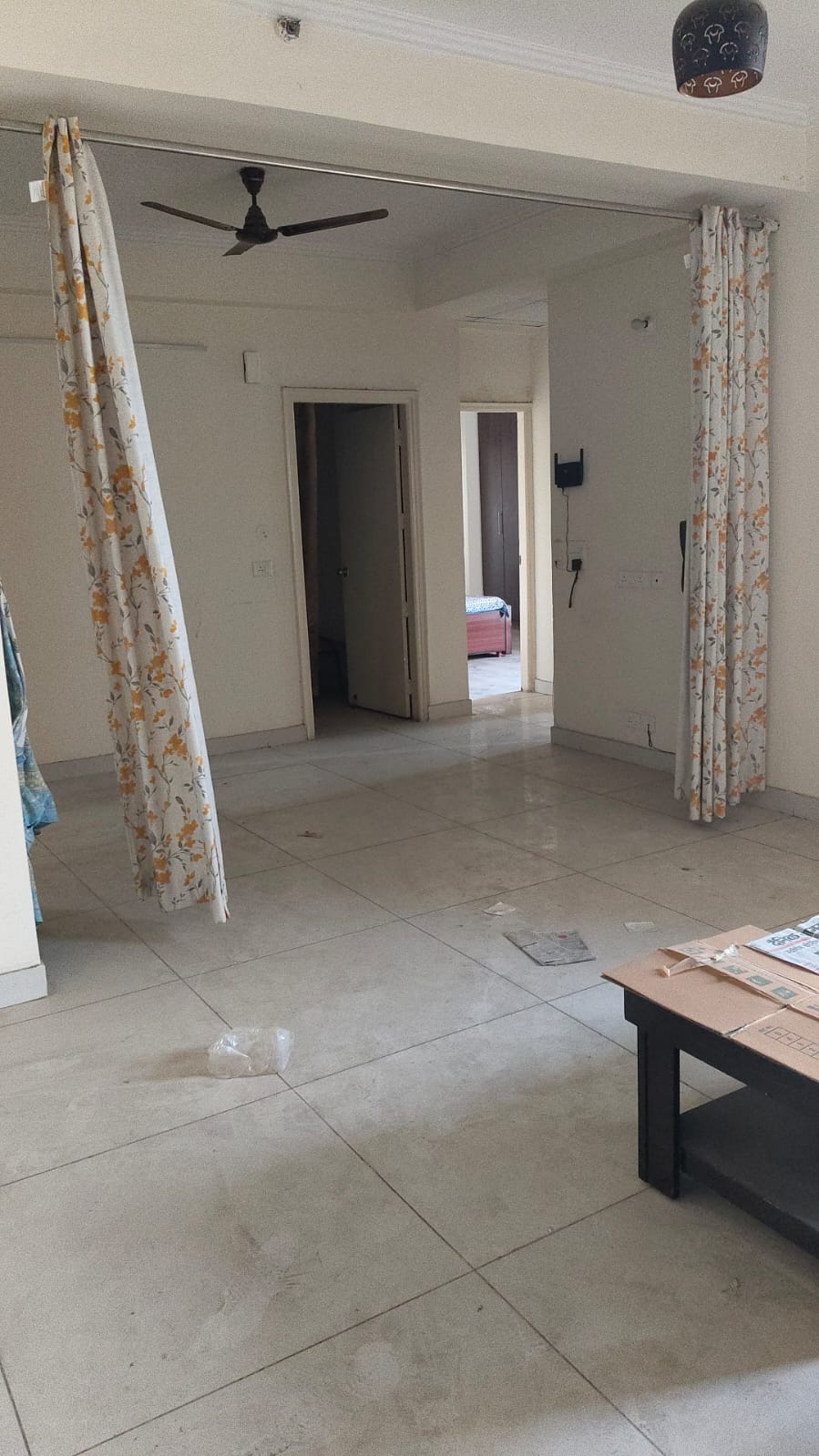 2 BHK Apartment For Rent in Mahagun Mywoods