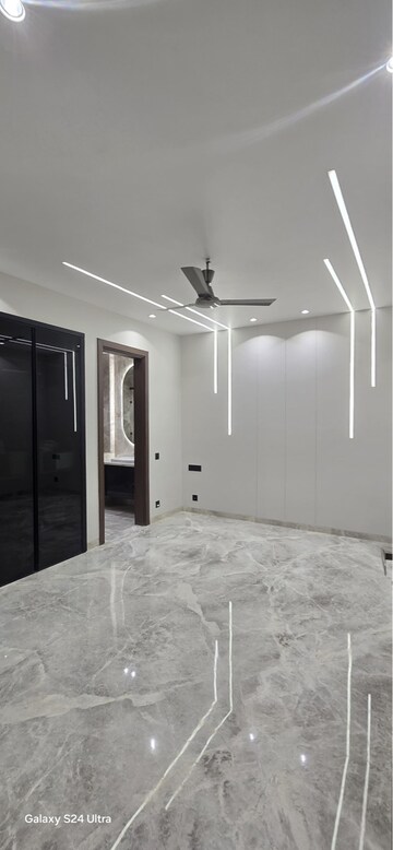 4 BHK Builder Floor For Rent in Sushant Lok I
