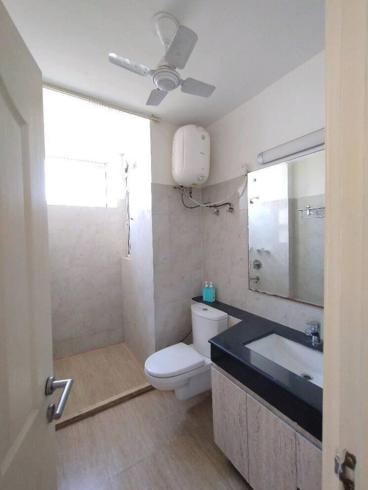 Bathroom, pioneer-park-presidia 5 Bedroom 4025 Sq.Ft. Apartment In Sector 62 Gurgaon 8695840