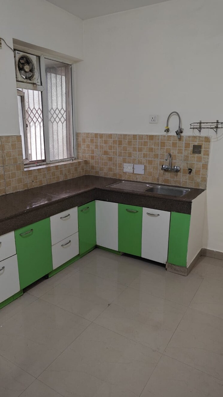 Kitchen, m2k-symphony-floors 3 Bedroom 1450 Sq.Ft. Builder Floor In Sector 51 Gurgaon 8695837